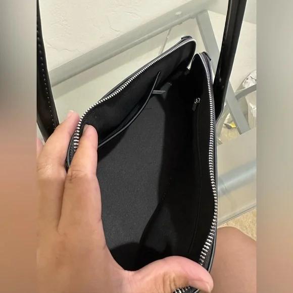 Black Shoulder Bag - Picture 4 of 4